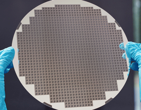 30 × 30 chip array with 8 microlenses per chip on an 8-inch wafer resulting in a total of 7,200 printed lenses