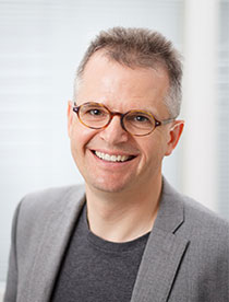 Portrait of Prof. Dr. Harald Giessen