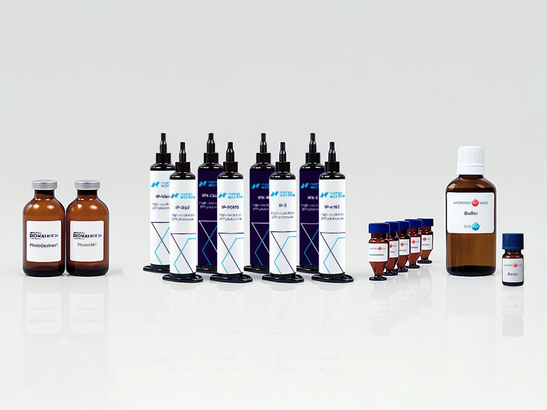 High-resolution 3D biofabrication materials