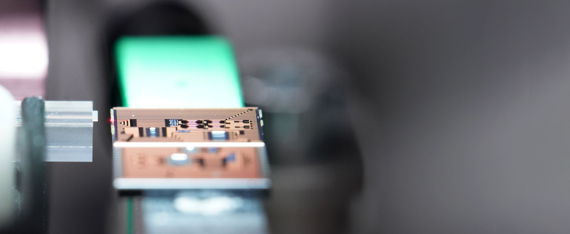 3D-printed precision collimating lenses connecting light signals to an opposing photonic chip