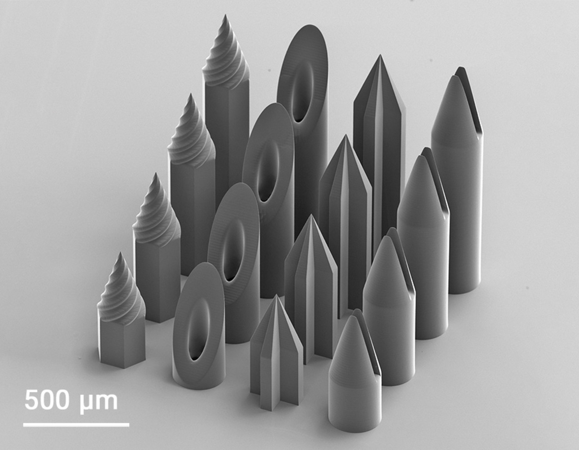 Microneedle array by two-photon polymeryzation (2PP) mesoscale shape accuracy