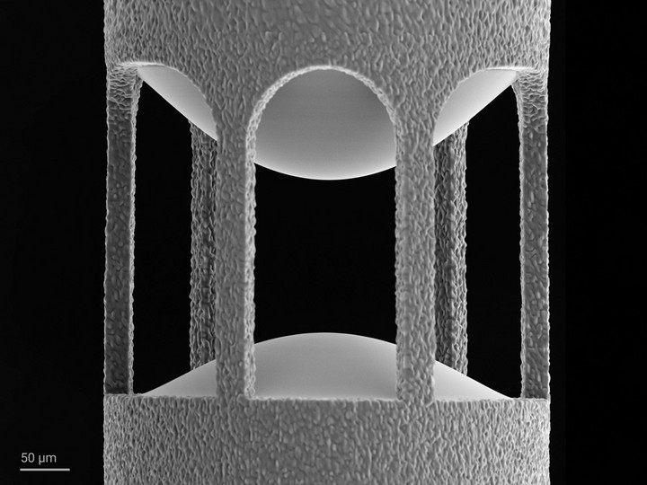 Close-up of the middle part of the stacked lens system