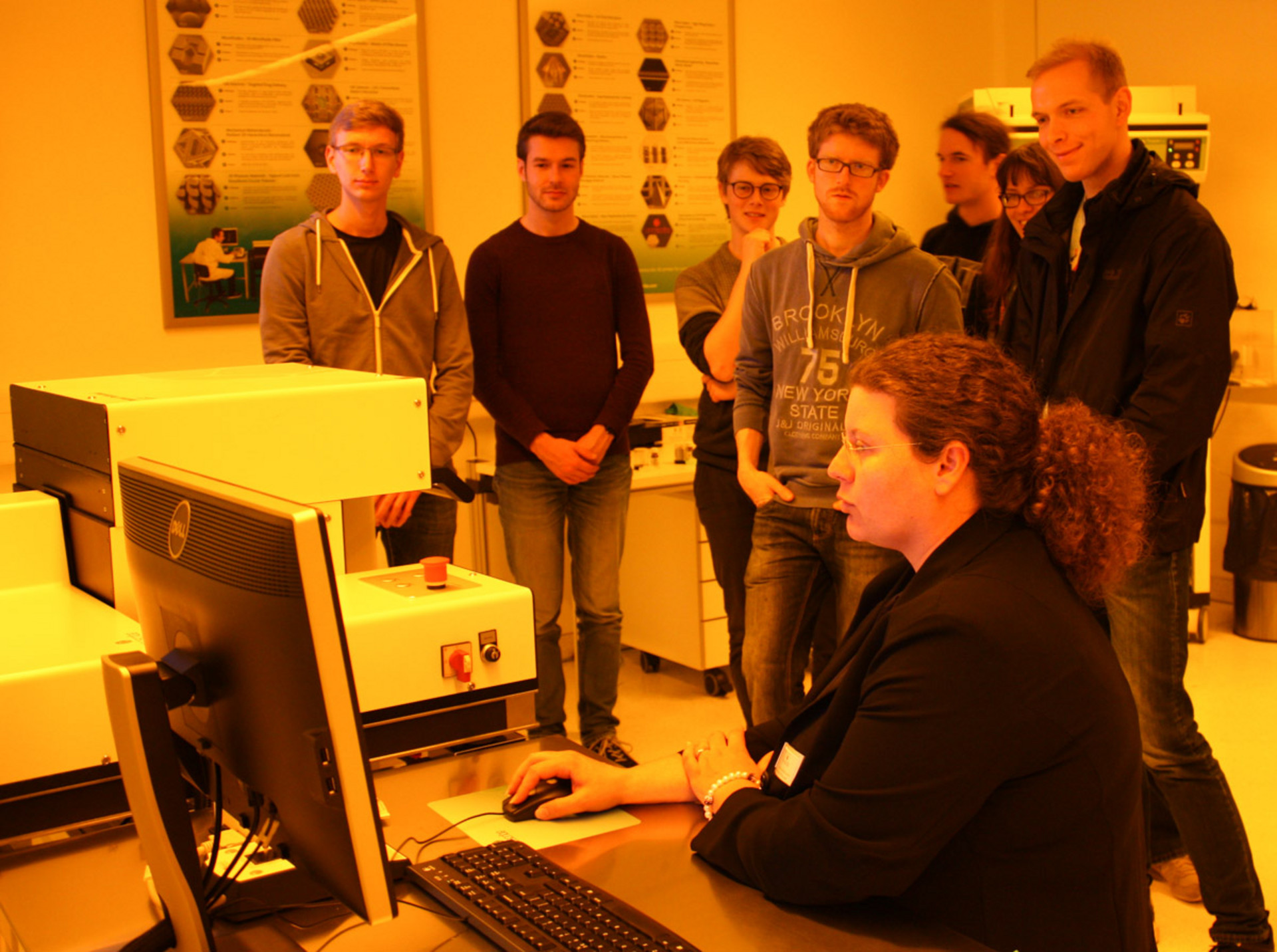 Live demonstration of the 3D printing of microstructures with the Photonic Professional GT2.